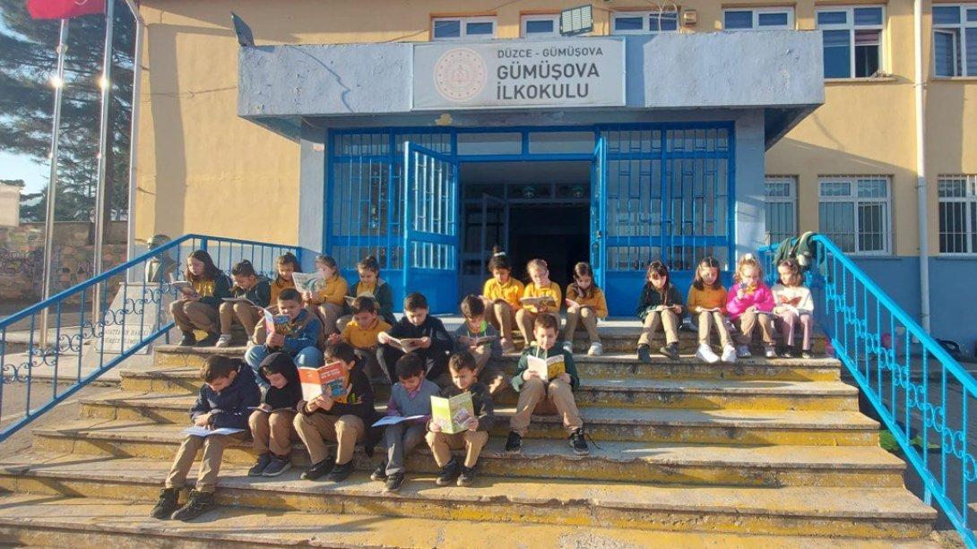 GENAP Okumak Özgürlüğe Pedal Çevirmektir Projesi Kapsamında İlçemiz Okullarında Kitap Okuma Saatleri Yapılıyor