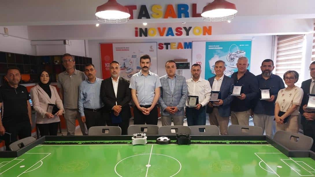 75. Yıl Ortaokulu Yıl Sonu Sergisi